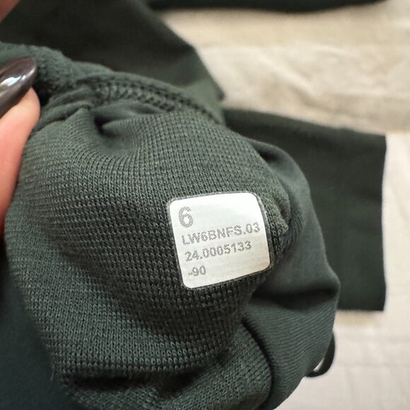 Lululemon Wunder Train High-Rise Crop 23" - Picture 2 of 4